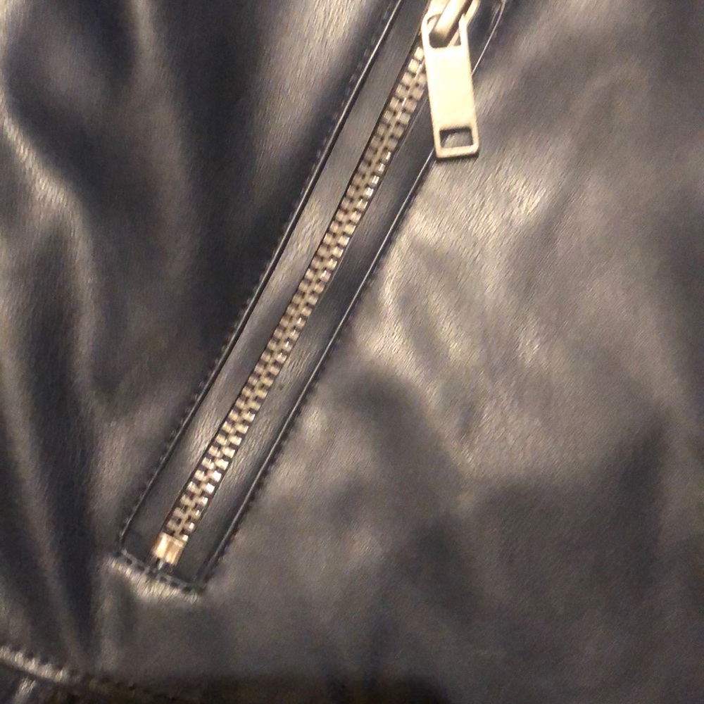 Jacket - Picture 3 of 7